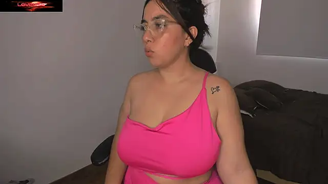 brithany olson25 online show from January 2025 08:54:01 PM