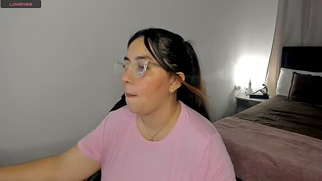 brithany olson25 online show from December 2025 08:36:02 PM