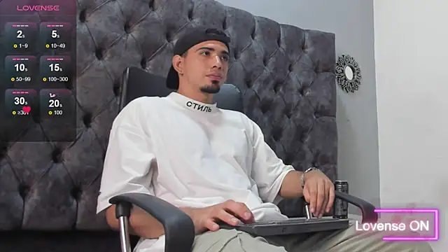 RYAN PATERSON online show from March 2025 07:43:02 PM