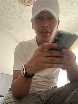 Diegosavage3 online show from February 2025 08:38:02 PM