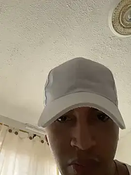 Diegosavage3 online show from February 2025 09:20:02 PM