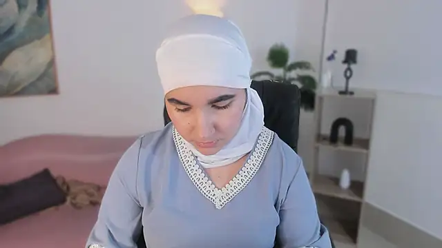 Ayha khalaf online show from October 2025 01:17:02 AM