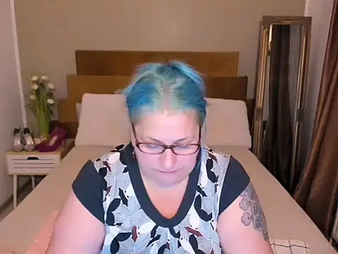 mayamayx online show from July 2026 08:15:02 PM