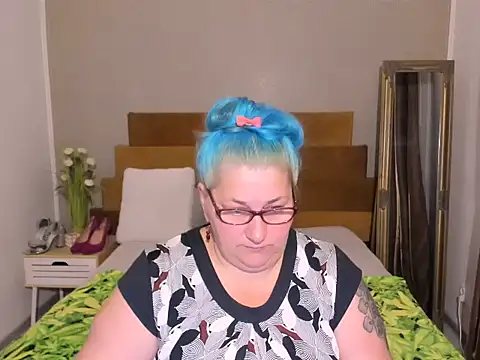 mayamayx online show from July 2026 06:12:01 PM