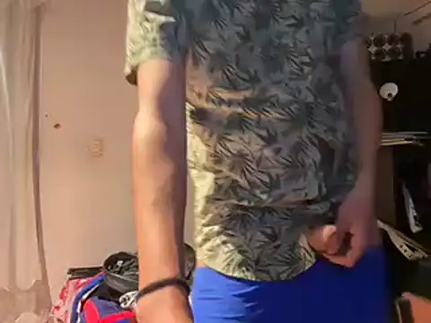 Snapshot of elviolagays91 chatting on February 2025 04:52:02 AM elviolagays91 online show from February 2025 04:52:02 AM