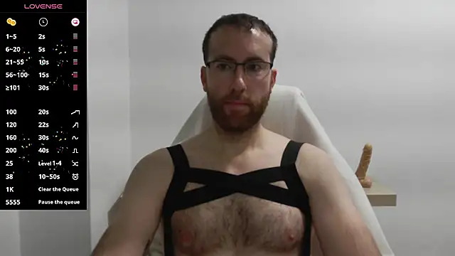 Snapshot of machohiberiko chatting on February 2025 07:56:01 PM machohiberiko online show from February 2025 07:56:01 PM