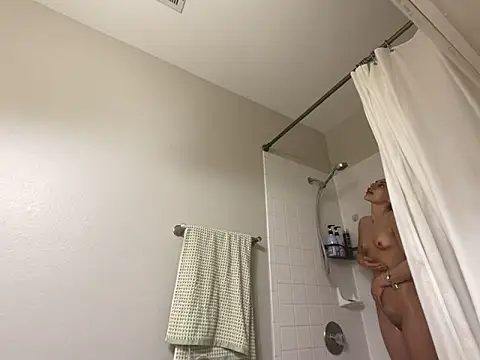 Snapshot of geld_88 chatting on February 2025 07:04:02 AM geld 88 online show from February 2025 07:04:02 AM