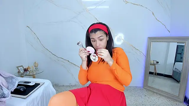 Snapshot of fierygroup chatting on December 2025 12:30:01 AM fierygroup online show from December 2025 12:30:01 AM