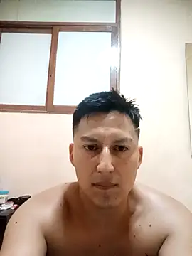Snapshot of LuisMex1998 chatting on May 2026 12:54:02 PM LuisMex1998 online show from May 2026 12:54:02 PM