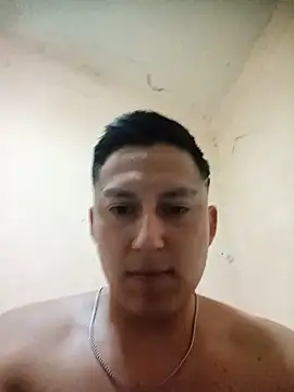 Snapshot of LuisMex1998 chatting on May 2026 07:49:02 AM LuisMex1998 online show from May 2026 07:49:02 AM