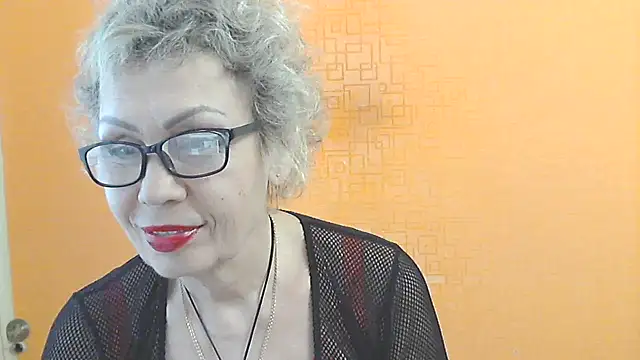 NessyJenixs online show from March 2026 01:56:01 PM