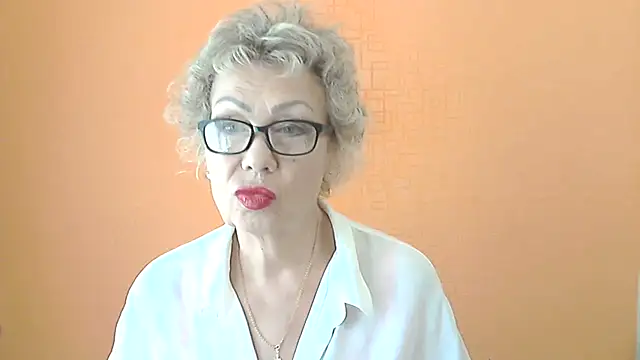 NessyJenixs online show from July 2026 06:19:02 AM