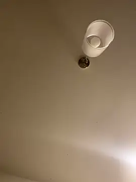 theprettysoles online show from December 2025 11:42:02 PM