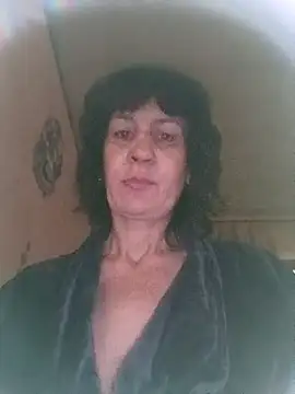 Laura Kiss online show from May 2026 05:35:01 AM