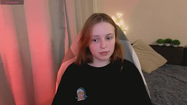 Snapshot of Hanna_melon chatting on February 2025 10:07:02 PM Hanna melon online show from February 2025 10:07:02 PM