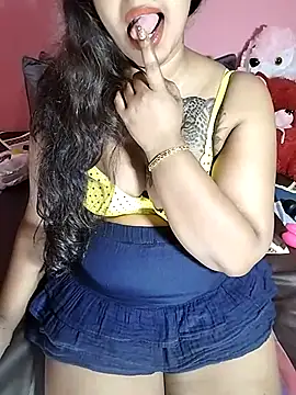 Sexy-Monikaa online show from May 2026 02:18:02 AM