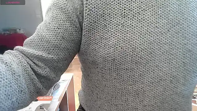 Snapshot of IndienTiger chatting on March 2025 01:40:01 PM IndienTiger online show from March 2025 01:40:01 PM