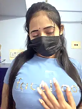 Snapshot of Hot_honey77 chatting on October 2025 05:08:01 PM Hot honey77 online show from October 2025 05:08:01 PM