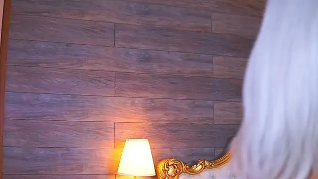 Juicy Jessye online show from May 2026 07:52:02 PM