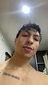 Snapshot of ApoloCruz chatting on November 2025 10:58:02 AM ApoloCruz online show from November 2025 10:58:02 AM