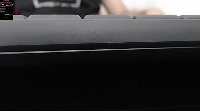 Snapshot of Frida_1982 chatting on January 2025 02:58:01 PM Frida 1982 online show from January 2025 02:58:01 PM