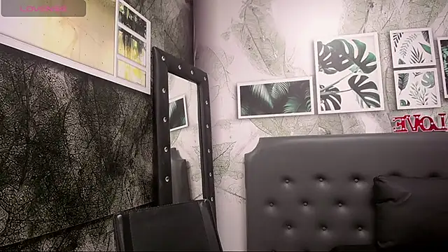 Frank Millers online show from February 2025 03:54:01 PM