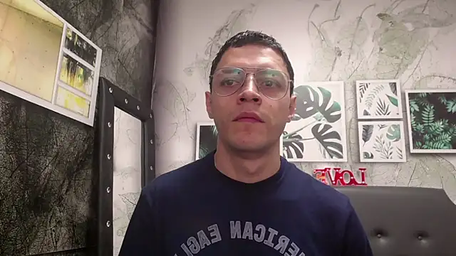 Frank Millers online show from September 2025 07:25:01 PM