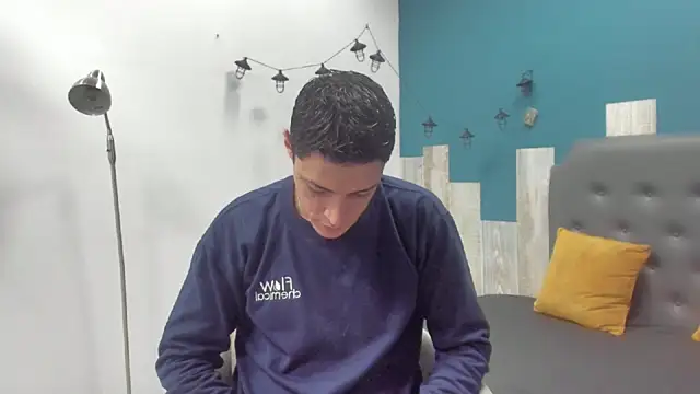 Frank Millers online show from September 2025 04:01:02 PM