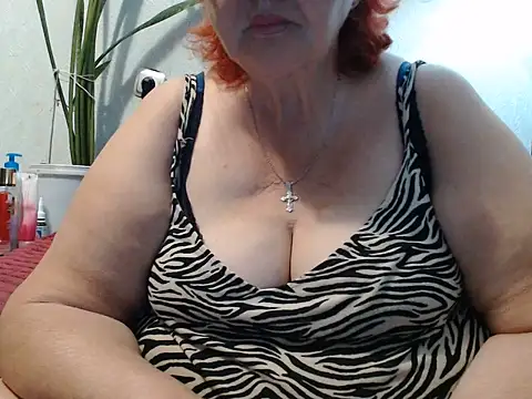 DeniseeRosea online show from July 2026 07:28:02 PM