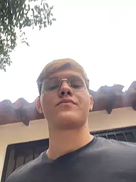 izan 20 online show from March 2025 09:35:01 PM