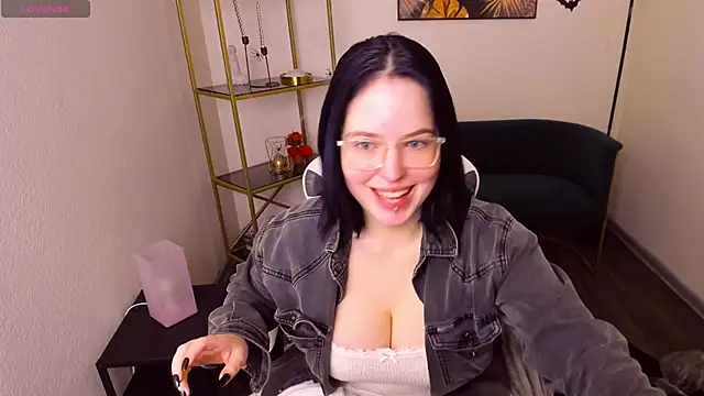 Manic pixie  online show from October 2025 11:21:02 AM