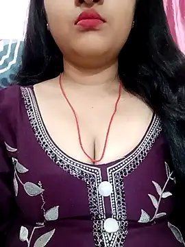 Snapshot of Simran-001 chatting on March 2025 06:15:02 PM Simran-001 online show from March 2025 06:15:02 PM