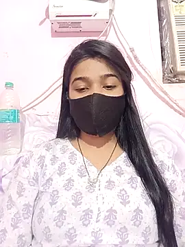 Snapshot of Simran-001 chatting on September 2025 06:40:02 PM Simran-001 online show from September 2025 06:40:02 PM