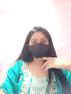 Simran-001 online show from February 2026 12:03:01 PM