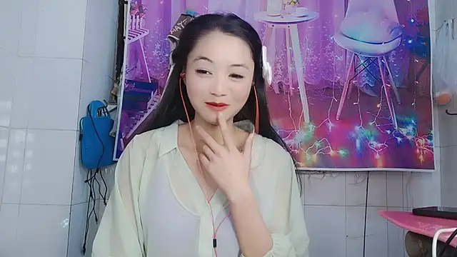 ManMan-520 online show from February 2025 06:56:02 PM