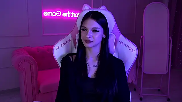 BeverlyMost online show from February 2025 10:48:02 AM