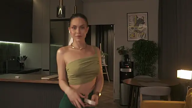 Sofa 01 online show from April 2026 02:39:02 PM