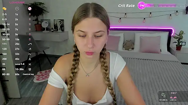 AureliaBliss  online show from July 2026 05:49:01 AM