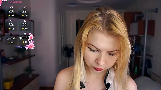 LynetHakes online show from September 2025 04:25:01 AM