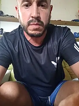 wapo100x100 online show from October 2025 03:32:01 PM