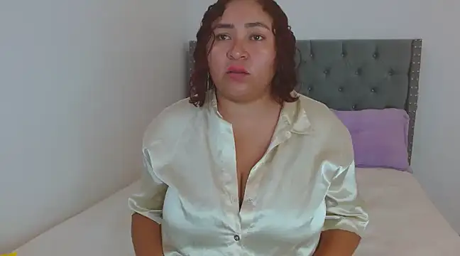 Snapshot of KarlaWild chatting on March 2025 06:26:02 PM KarlaWild online show from March 2025 06:26:02 PM