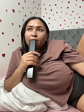 Snapshot of KarlaWild chatting on February 2026 02:30:01 AM KarlaWild online show from February 2026 02:30:01 AM