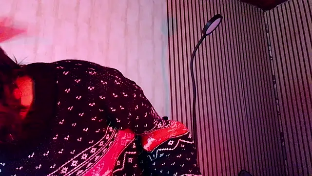 Snapshot of verhona_vlad chatting on January 2025 12:05:02 PM verhona vlad online show from January 2025 12:05:02 PM