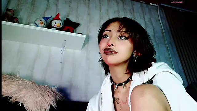 Snapshot of verhona_vlad chatting on March 2025 03:07:01 PM verhona vlad online show from March 2025 03:07:01 PM