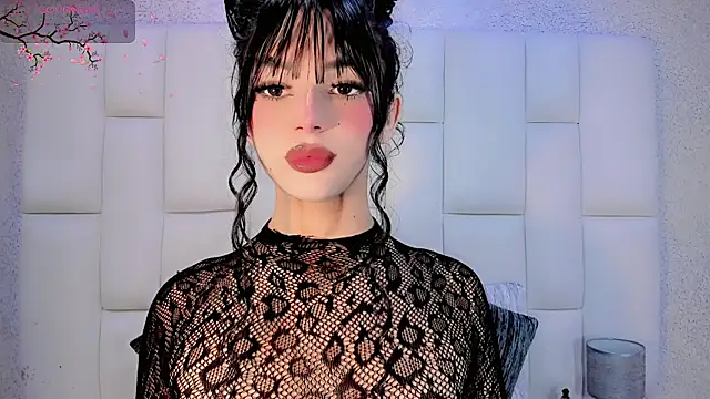 Angeles Busst online show from January 2026 08:47:01 PM