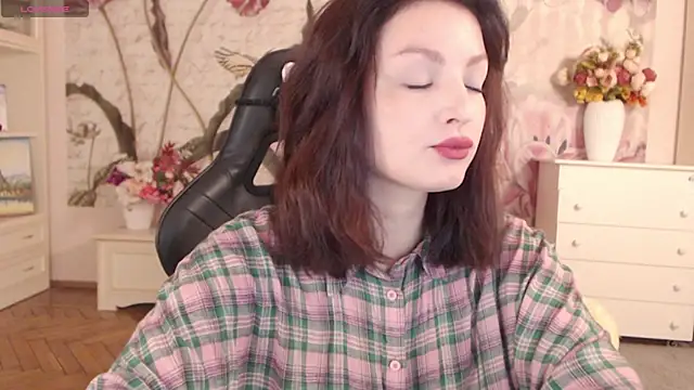 BritneyBarker online show from September 2025 02:23:01 AM