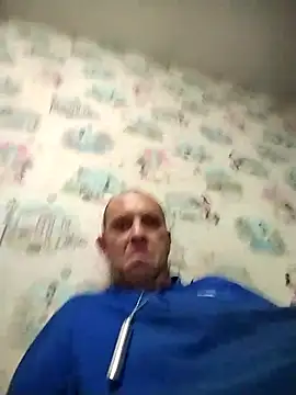 Snapshot of MaxDevilWhite chatting on November 2025 05:24:02 PM MaxDevilWhite online show from November 2025 05:24:02 PM