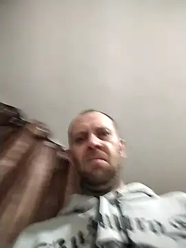 Snapshot of MaxDevilWhite chatting on January 2026 06:00:02 PM MaxDevilWhite online show from January 2026 06:00:02 PM