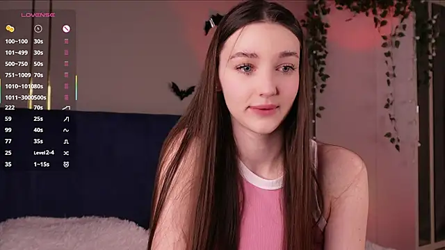 Snapshot of GeorginaDudley chatting on November 2025 07:08:01 AM GeorginaDudley online show from November 2025 07:08:01 AM