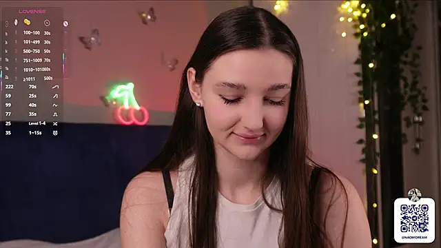 Snapshot of GeorginaDudley chatting on December 2025 07:14:02 AM GeorginaDudley online show from December 2025 07:14:02 AM